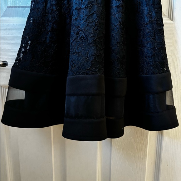 City Studio Black Lace Cocktail Dress - Size 3 - Picture 5 of 7